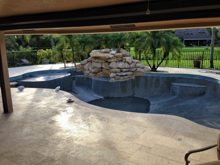 Atlantic Shell Stone Brushed Radius Coping & 4 Pc Ptrn