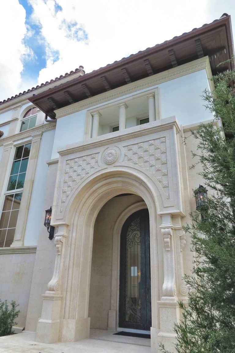 Atlantic Shell Stone Carved Enrty Arch